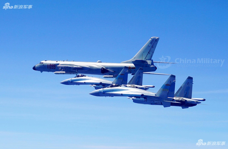 Tính tới thời điểm hiện tại, Trung Quốc đã nhận được 14 trong tổng số 24 tiêm kích Su-35 hiện đại trong hợp đồng ký tháng 11/2015 với Công ty xuất khẩu vũ khí quốc doanh Rosoboronexport (Nga). Bản hợp đồng này có trị giá lên tới 1,5 tỷ USD.