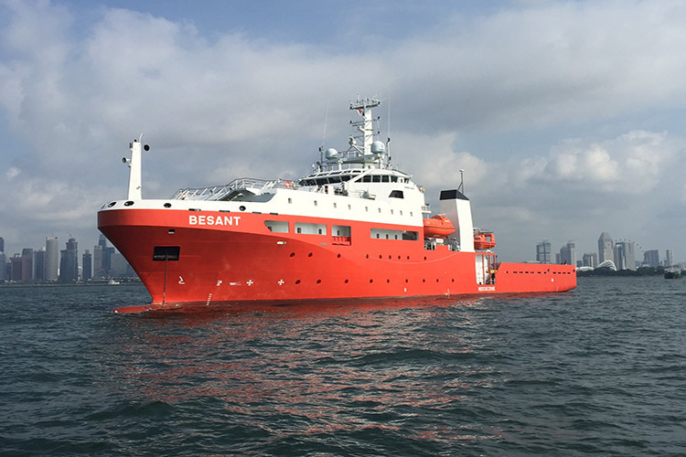 Đây được xem là bước tiền đề quan trọng để nhà máy Z189 chuẩn bị cho việc đóng mới tàu tìm kiếm cứu nạn tàu ngầm đa năng MSSARS “9316” hiện tại, dưới sự hỗ trợ của các đối tác nước ngoài. Trong ảnh là một trong hai tàu cứu hộ tàu ngầm Basent được nhà máy Z189 đóng mới cho Hải quân Australia. Nguồn ảnh: International Maritime.