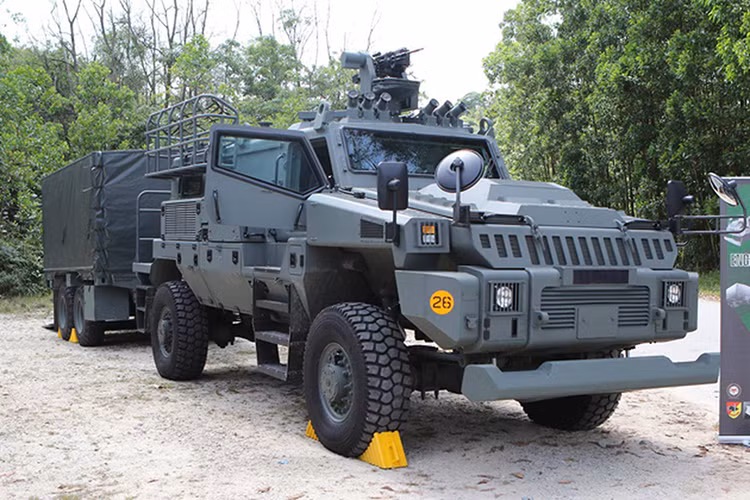 Về năng lực tác chiến, Belrex PCSV có thể thực hiện nhiều loại nhiệm vụ khác nhau như bảo đảm an ninh, công binh chiến đấu, trinh sát, bảo đảm hậu cần, chở nhiên liệu, cứu thương, thông tin liên lạc. Nguồn ảnh: Shephard Media.