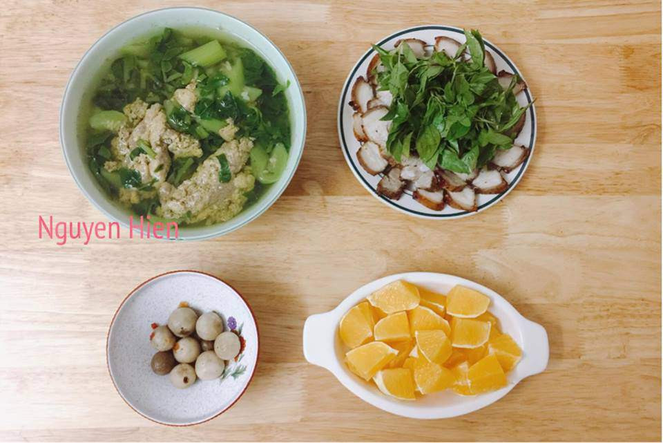 Mam com 3 bua sang chanh chi 100k cua vo dam-Hinh-16