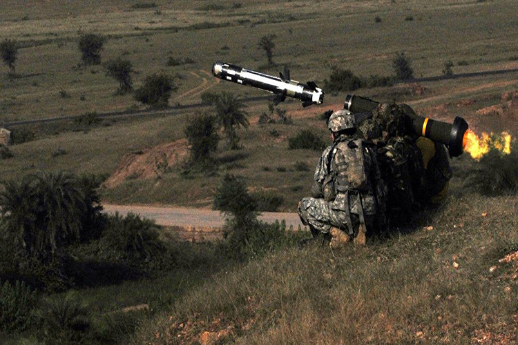Điều này ít nhiều cho thấy chính quyền Kiev đang tính toán lại khả năng mở lại các chiến dịch quân sự quy mô ở miền Đông Ukraine sau hơn một năm tạm ngưng. Và tên lửa Javelin được xem là động lực giúp họ thực hiện điều này. Nguồn ảnh: Sputnik.