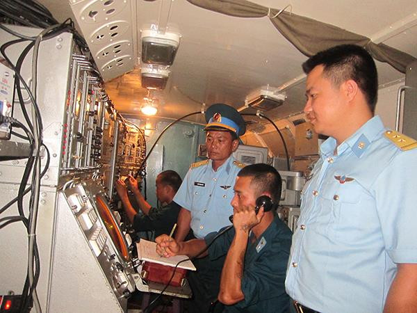 Quản lý chặt chẽ mục tiêu trên màn hiện sóng.