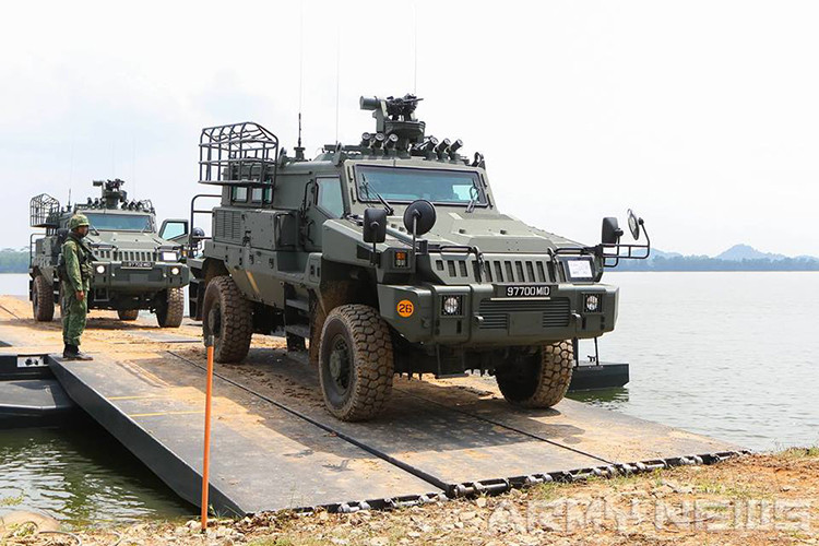 Đối với nhiệm vụ bảo đảm hậu cần, tiếp nhiên liệu, xe sẽ được lắp thêm bình nhiên liệu phụ phía sau bảo đảm có đủ khả năng tiếp nhiên liệu cùng lúc cho 2 xe chiến đấu bộ binh cùng loại. Bên cạnh đó, nếu được giao nhiệm vụ trinh sát chiến trường, Belrex PCSV sẽ được trang bị các thiết bị cơ động và thêm một số xenso phát hiện, theo dõi và giám sát chiến trường. Nguồn ảnh: Army News.