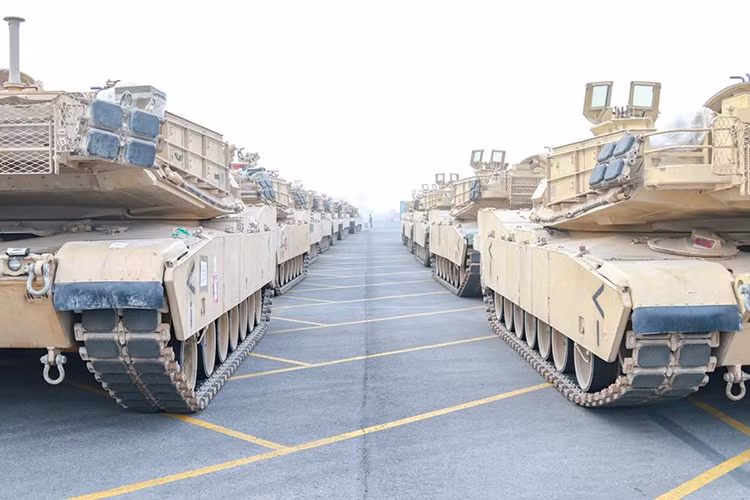 Chưa dừng lại đó, một thông tin nữa sẽ khiến Moscow đứng ngồi không yên trong thời gian diễn ra World Cup đó là việc Quân đội Ukraine nhiều khả năng sẽ tiến hành các hoạt động quân sự tái chiếm lại các vùng lãnh thổ ở miền Đông Ukraine. Nguồn ảnh: Quân đội Mỹ.