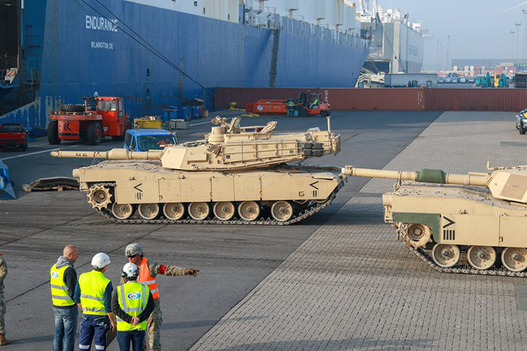 Đây là đợt Mỹ hỗ trợ quân sự cho Đông Âu lớn nhất trong hàng chục năm qua, tuy nhiên đây không phải là tất cả những động thái của Mỹ quanh Nga trong thời gian gần đây. Nguồn ảnh: Quân đội Mỹ.