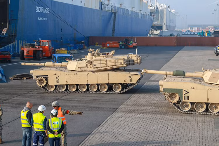 Đây là đợt Mỹ hỗ trợ quân sự cho Đông Âu lớn nhất trong hàng chục năm qua, tuy nhiên đây không phải là tất cả những động thái của Mỹ quanh Nga trong thời gian gần đây. Nguồn ảnh: Quân đội Mỹ.