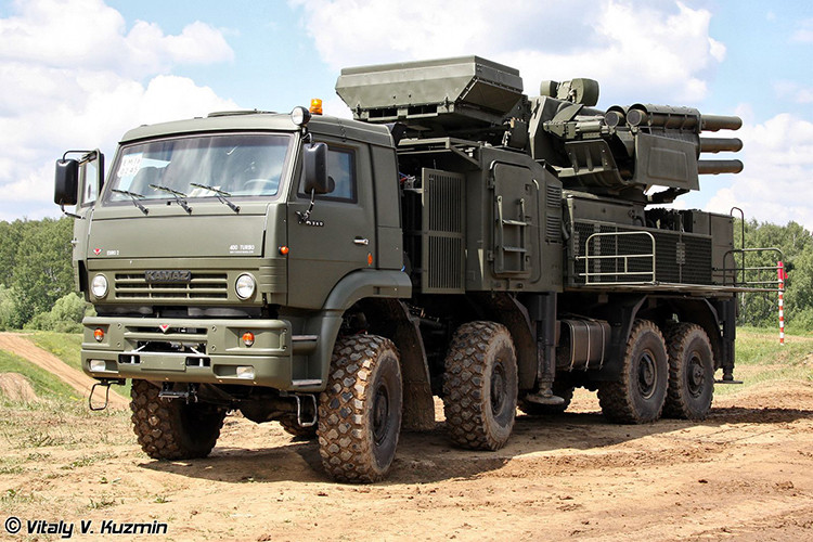 Hiện tại, phía Bộ Quốc phòng Nga vẫn chưa đưa ra bất cứ bình luận nào về vụ tai nạn trên và đây sự cố nghiêm trọng nhất của tổ hợp Pantsir-S1 được ghi nhận kể từ khi chúng chính thức tham chiến tại Syria. Nguồn ảnh: Pinterest.