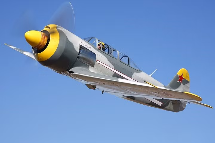 Máy bay Yak-11 được chế tạo trong khoảng từ năm 1944-1955. Máy bay được thiết kế làm tiêm kích hoặc máy bay huấn luyện.