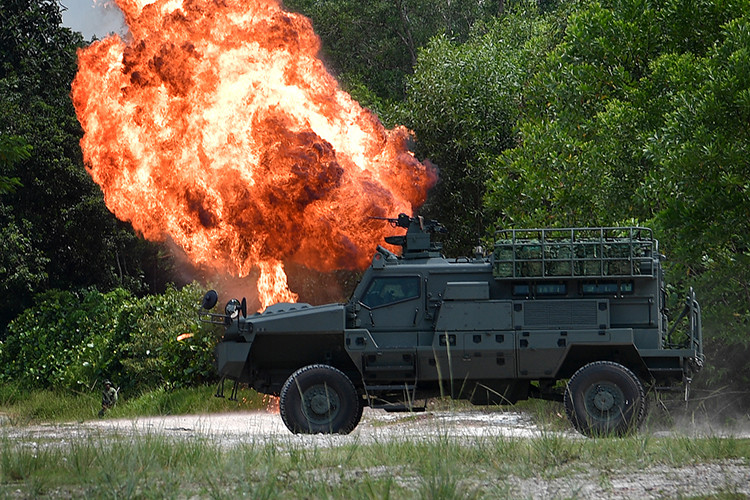 Belrex PCSV được thiết kế trên cơ sở khung gần xe bọc thép bánh lốp đa năng cấu hình 4x4 có khả năng tác chiến ở nhiều loại địa hình và điều kiện khác nhau. Bên cạnh đó Belrex PCSV còn được giới thiệu là khá thân thiện với binh sĩ nhưng vẫn đảm bảo được các yêu cầu bảo vệ ở mức cao nhất do Quân đội Singapore đề ra. Nguồn ảnh: The Straits Times.