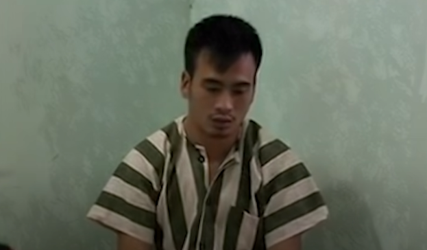 Gần một tháng kể từ ngày quen nhau, tối 3/8/2012, chị Hợp hẹn hôm sau lên chỗ Sơn chơi. Đến khoảng 8h ngày 4/8/2012, chị Hợp bắt xe khách lên chỗ Sơn. Trước khi đi và trên đường đi, chị Hợp đã liên lạc nhiều lần bằng điện thoại với Sơn. Có điều, chàng “bạch mã hoàng tử” hẹn đón người yêu ở nhiều địa điểm như Bến xe Nam Định, Trạm thu phí Mỹ Lộc nhưng lại thất hứa, không ra đón.