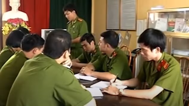 Hanh trinh pha an: Bi an xac co gai “loa the” bi chon vui duoi cat-Hinh-6