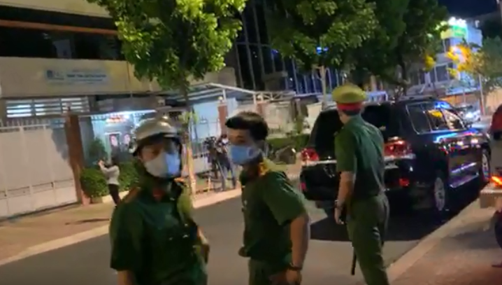 Cơ quan cảnh sát điều tra Bộ Công an xác minh và kết luận họ không có hành vi gian dối, không chiếm đoạt tiền và không khởi tố vụ án hình sự. Đồng thời, Công an TP HCM cũng ra quyết định không khởi tố vụ án hình sự đối với ông Võ Hoàng Yên do không có dấu hiệu tội phạm.