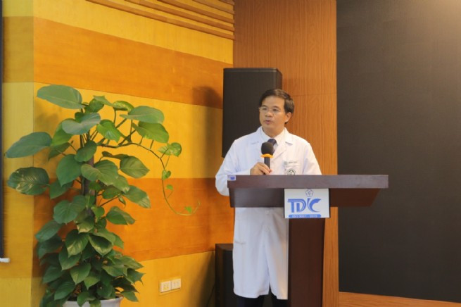 Trong dịch COVID-19, khoa Hồi sức tích cực là đơn vị có nhiều chuyên gia nằm trong Hội đồng Hội chẩn của Bộ Y tế, điều trị cho các bệnh nhân nặng cùng các bác sĩ của Bệnh viện Bệnh nhiệt đới Trung ương. 