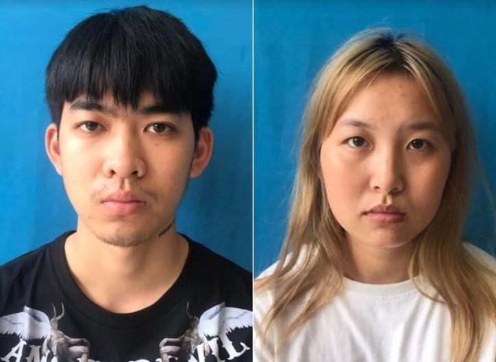  Giả mạo tài khoản Facebook để nhắn tin vay, mượn tiền: Để có tiền tiêu xài cá nhân, Ngô Thị Khánh Ly (SN 2000) và Lê Văn Quốc, SN 1999 đều trú huyện Hà Trung, Thanh Hoá) giả mạo Facebook của người khác để nhắn tin vay, mượn tiền của người quen. Do cả tin, mất cảnh giác không ít người đã chuyển tiền vào tài khoản rồi mới vỡ lẽ bị lừa. 