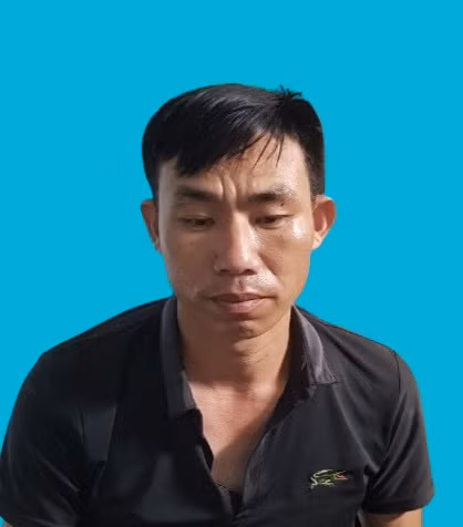  Đang đi trên đường bất ngờ bị hàng xóm chém tử vong: Xảy ra tranh chấp đất đai với hàng xóm là bà Lê Thị Lộc (SN 1963, trú tại xã Đồng Hưu, huyện Yên Thế, Bắc Giang) khi thấy bà Lộc đi bộ ngoài đường, Hoàng Văn Tăng (SN 1982, trú cùng địa phương) đã dùng dao quắm ra tay sát hại nạn nhân. Ngày 25/3, Công an tỉnh Bắc Giang cho biết đã khởi tố, bắt tạm giam Tăng. 