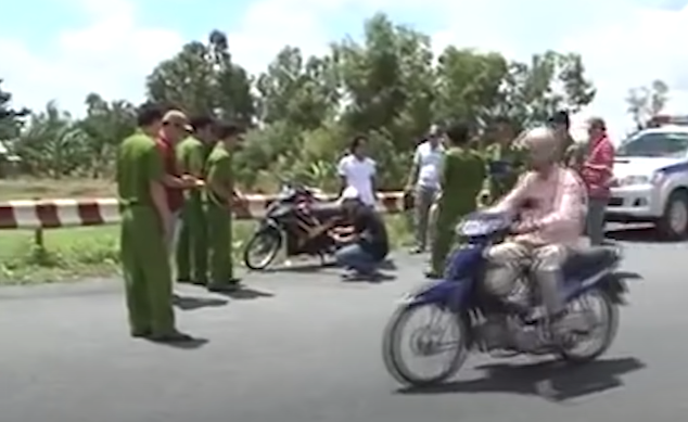 Xác định vụ việc đặc biệt nghiêm trọng và phức tạp, Công an địa phương tức tốc báo với ban Giám đốc Công an tỉnh. Ngay sau đó, lực lượng trinh sát hình sự đã tiếp cận hiện trường, khai thác nóng các đầu mối thông tin để lên phương án triệt phá.