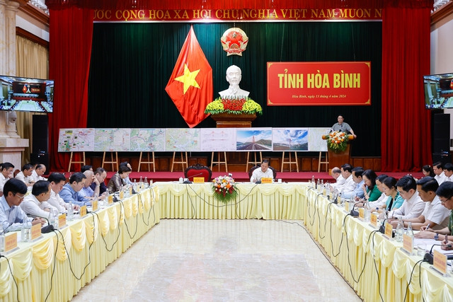 Thủ tướng yêu cầu Hòa Bình thực hiện “1 trọng tâm, 2 tăng cường, 3 đẩy mạnh“ - Hình 2 Thu tuong yeu cau Hoa Binh thuc hien “1 trong tam, 2 tang cuong, 3 day manh“-Hinh-2