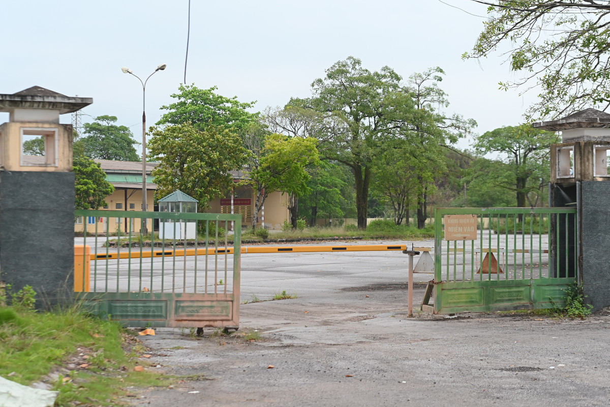 Hạ tầng của trạm dần úa màu thời gian khi không được bảo dưỡng.