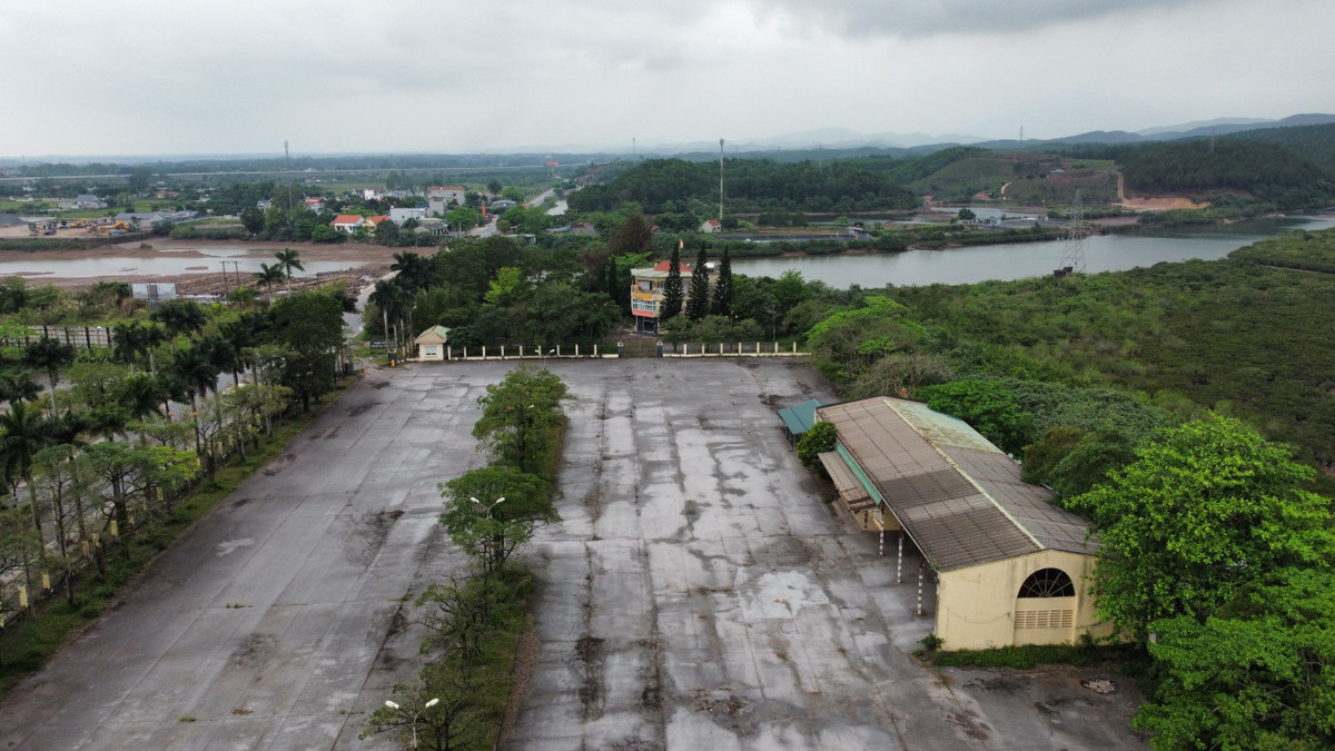 Do đó, cần sớm đưa trụ sở, hạ tầng tại trạm vào hoạt động để chống lãng phí, tránh trường hợp bị bỏ hoang kéo dài, gây ảnh hưởng đến kết cấu.