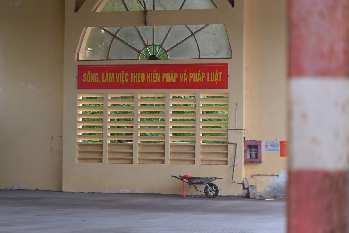 Một góc "lặng" trong khu vực từng nhộn nhịp công tác kiểm soát hàng hóa biên giới.