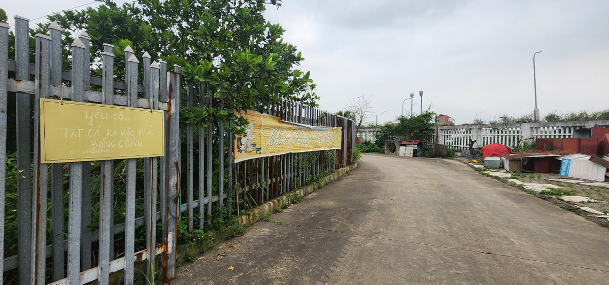 Tuy nhiên, tại đây luôn trong cảnh đìu hiu, hoang vắng.