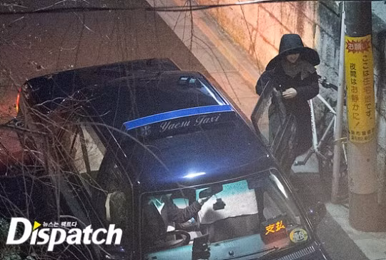 Mặc dù đã biết việc hai người là một cặp và chụp lại được bằng chứng Song Joong Ki và Song Hye Kyo hẹn hò ở Nhật nhưng Dispatch không công khai thông tin và phải cho tới khi đại diện của hai người khẳng định họ sắp đám cưới thì Dispatch mới tung những bức ảnh độc quyền này ra.