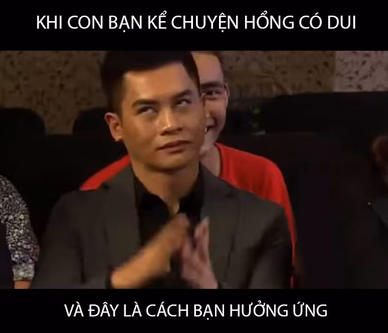 Sự chua ngoa, đanh đá kết hợp khuôn mặt điêu siêu hài mỗi lần nhận xét khiến Nam Trung ghi dấu ấn không nhỏ mỗi lần xuất hiện. Biểu cảm "đàn bà" của anh với những cái bĩu môi và liếc mắt nhanh chóng gây sốt và trở thành hot trend để cộng đồng mạng chế ảnh. Ảnh: Vnmedia.