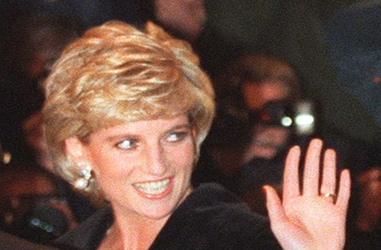 Cong nuong Diana: Tu giao vien mam non den bieu tuong hoang gia-Hinh-13