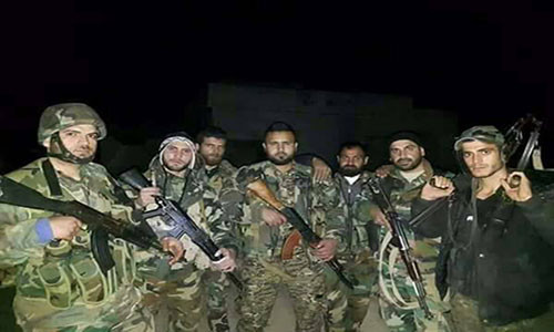 Theo Al Masdar News, sau khi kết thúc chiến dịch quân sự ở Đông Ghouta, Quân đội Syria đang triển khai lực lượng tới khu vực miền Nam nước này để chuẩn bị cho chiến dịch quy mô lớn sắp diễn ra. Ảnh: AMN.