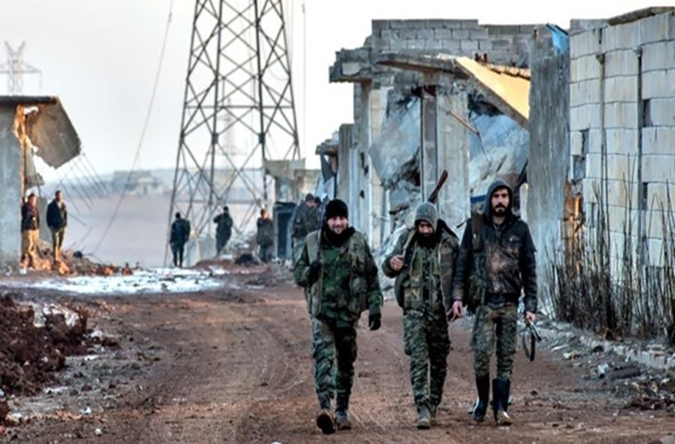 Trong diễn biến khác trên chiến trường Damascus, Quân đội Syria đã khởi động giai đoạn mới nhằm quét sạch các tay súng khỏi thành trì của chúng khu vực Đông Qalamoun. Ảnh: FNA.