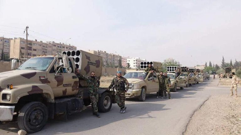 Được biết, trong tuần qua, phiến quân IS đã nhiều lần nã pháo vào các khu vực dân cư ở Damascus trong nỗ lực cuối cùng nhằm ngăn cản cuộc tấn công của Quân đội Syria. Ảnh: SF.