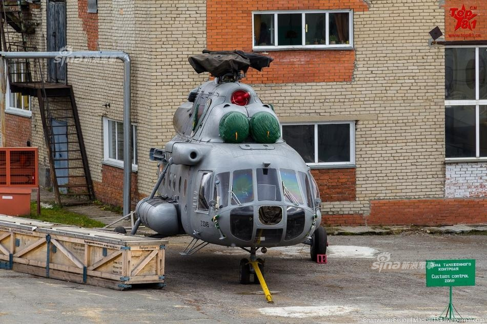 Được biết, đây không phải lần đầu tiên Mi-17 của Ấn Độ gặp kiểu tai nạn như thế này, nhất là khi phần lỗi thuộc về yếu tố con người hơn là máy móc.