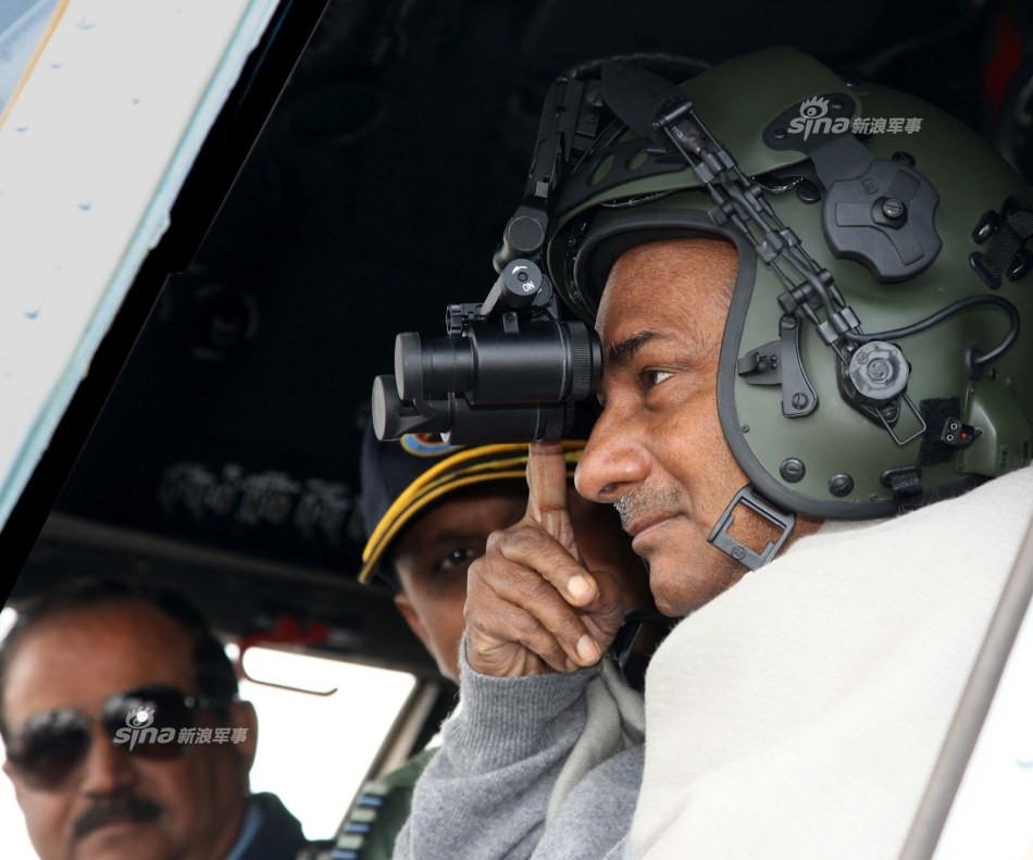 Được biết, chiếc trực thăng Mi-17 gặp nạn ở Kedarnath đang chở vật liệu xây dựng phục vụ cho việc trùng tu một di tích cổ trong khu vực vừa bị tàn phá trước đó do lở đất.