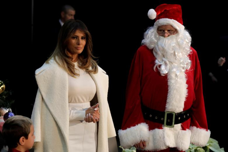 Đệ nhất phu nhân Melania thăm Bệnh viện Nhi ở thủ đô Washington ngày 7/12/2017.