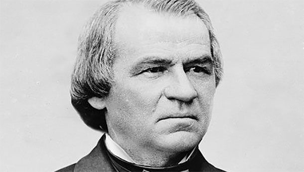 Cựu Tổng thống Andrew Johnson có biệt danh “Thợ may Tennessee” vì ông từng làm thợ may trước khi trở thành ông chủ Nhà Trắng.