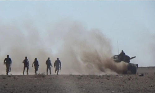 “Lực lượng chính phủ Damascus đã tái chiếm thị trấn Faydah Aj-Jubb nằm ở phía tây thành phố Al-Mayadeen”, nguồn tin cho hay. Ảnh: AMN.