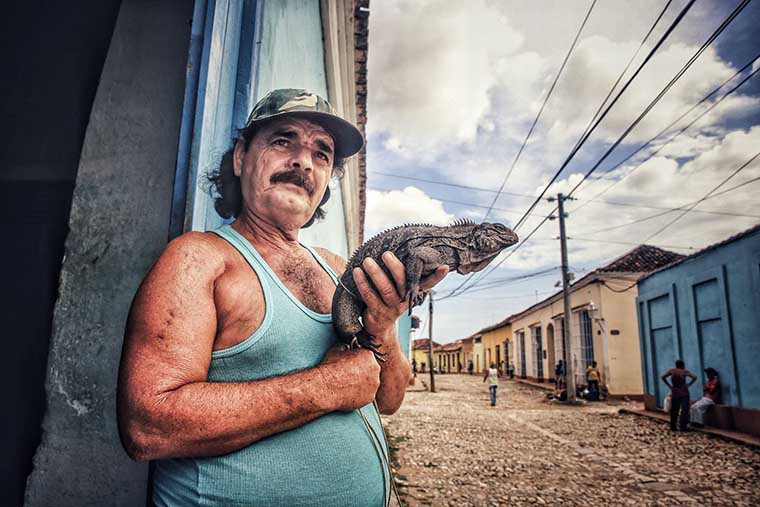 Nhiếp ảnh gia Sandrine cũng ghé thăm thành phố Sancti Spiritus và Trinidad trong chuyến thăm Cuba.