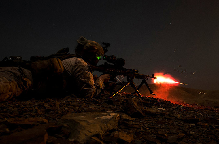 Loat hinh an tuong ve Quan doi My giua troi dem-Hinh-13