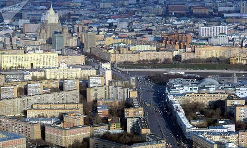 Tòa Tháp Liên bang này chỉ cách khu vực Điện Kremlin khoảng 4 km.