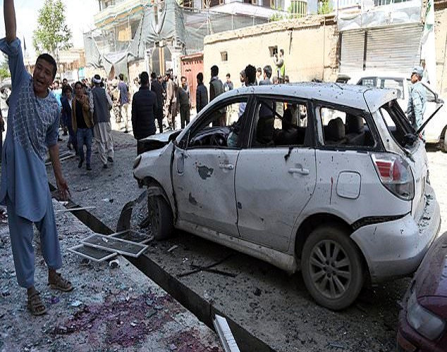 Vụ đánh bom xảy ra trong bối cảnh Afghanistan đang chuẩn bị cho cuộc tổng tuyển cử dự kiến diễn ra vào tháng 10/2018. Hồi đầu tuần, các tay súng có vũ trang đã bắt cóc 3 nhân viên bầu cử và hai cảnh sát tại một trung tâm ở Ghor. Ảnh: AP.