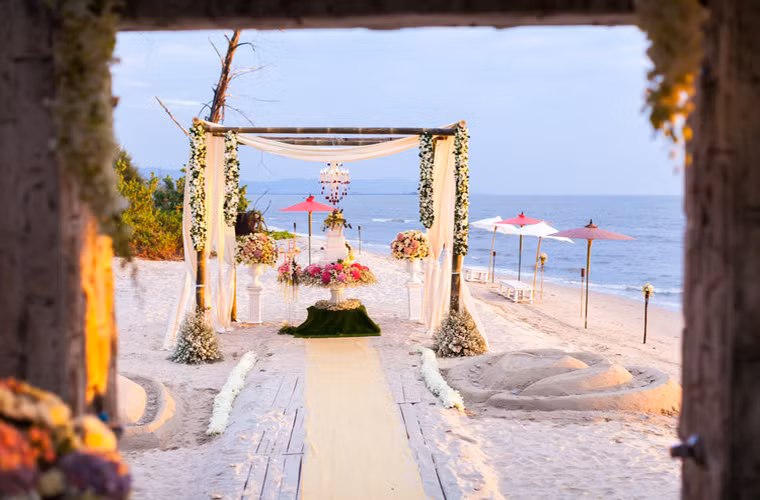 Ở khu vực phía nam Florida, mỗi đám cưới tiêu tốn 40.634 USD.