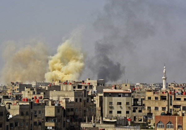 Hiện tại, lực lượng chính phủ Damascus và Palestine đang cố gắng giành lại quyền kiểm soát trục Qadam-Hajar Al-Asswad. Ảnh: FNA.