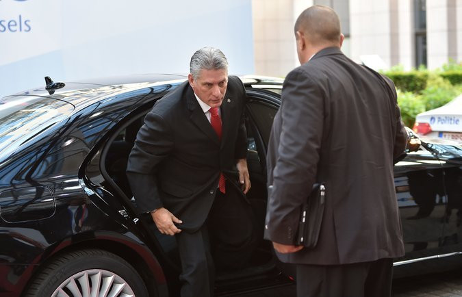 Được biết, Chủ tịch Cuba Miguel Diaz-Canel sinh ngày 20/4/1960 tại Villa Clara, Cuba. Ông là một trong những cộng sự thân cận nhất của Bí thư thứ nhất Đảng Cộng sản Raul Castro. Ảnh: New York Times.