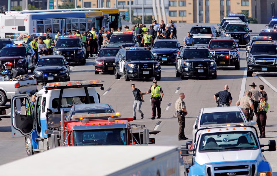 Tỷ lệ tội phạm ở Minneapolis, bang Minnesota, là 53,7/10.000 người.