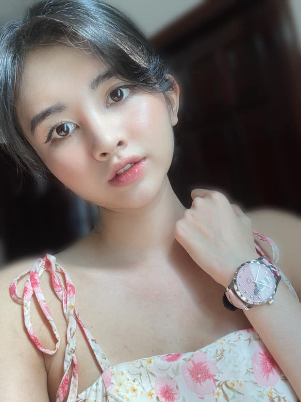 Có lẽ tình cảm mà Huyền Trang dành cho Lai Bâng chính là động lực để anh cùng Saigon Phantom có màn trình diễn tuyệt vời tại Đấu Trường Danh Vọng mùa Đông 2020.