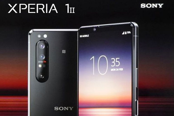 Ngoài ra, Sony tập trung vào hiệu ứng thị giác trên máy với màn hình 4K HDR OLED và loa stereo Dolby Atmos. Game cũng được cải thiện để thu hút đối tượng ham mê giải trí. Smartphone này được sản xuất tại Nhật Bản.