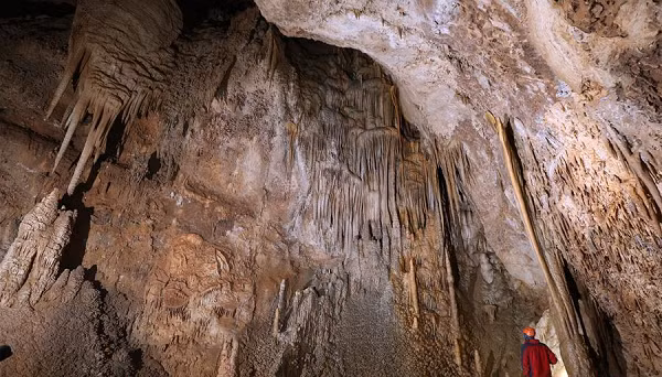 Kể từ khi được phát hiện vào năm 2016, Didonghe Tiankeng đã thu hút nhiều học giả và nhà thám hiểm trong và ngoài nước.