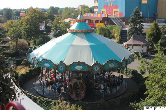 Khu đất dược bán cho một doanh nhân Hà Lan vào năm 1991. Ông đã biến nhà máy thành một công viên giải trí với hơn 40 tuyến tàu lượn siêu tốc, trong đó có một xích đu và tường leo núi trên tháp làm lạnh.