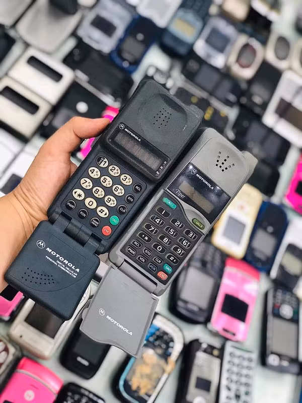 Chiếc Motorola "cổ lỗ sĩ" nhưng quen thuộc
