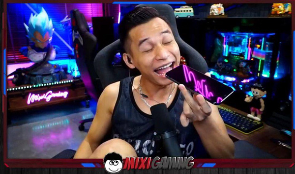 Trời ơi cưng quá muốn ăn nó luôn.